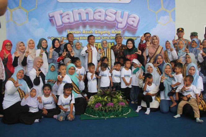 
					Menteri Wihaji Apresiasi Capaian PSN dan Program KB di Kota Metro