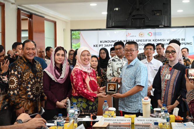 
					Kunker ke Japfa Comfeed, Komisi VII DPR RI Dorong Sinergi dan Komitmen Industri Hijau