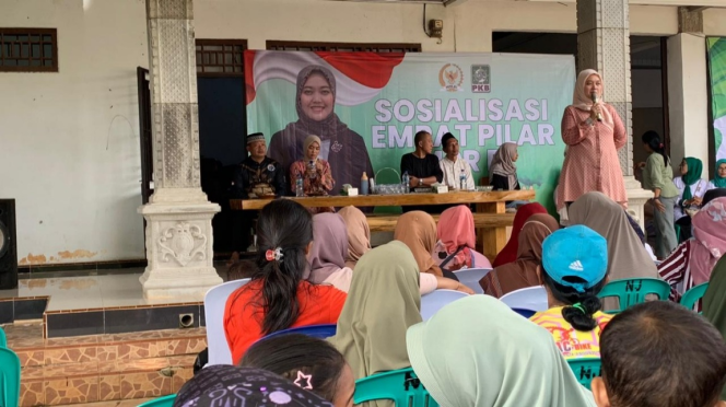 
					Anggota DPR RI Chusnunia Dorong Peran Perempuan untuk Penguatan Ekonomi Bangsa