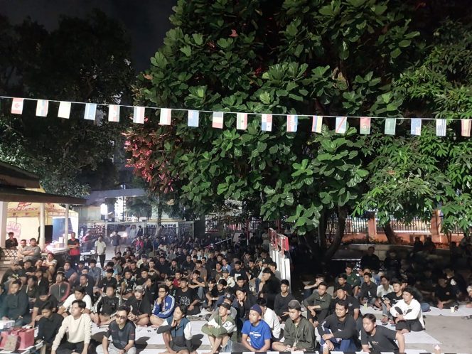 
					Gotong-Royong Nobar Piala Dunia di Cagar Budaya